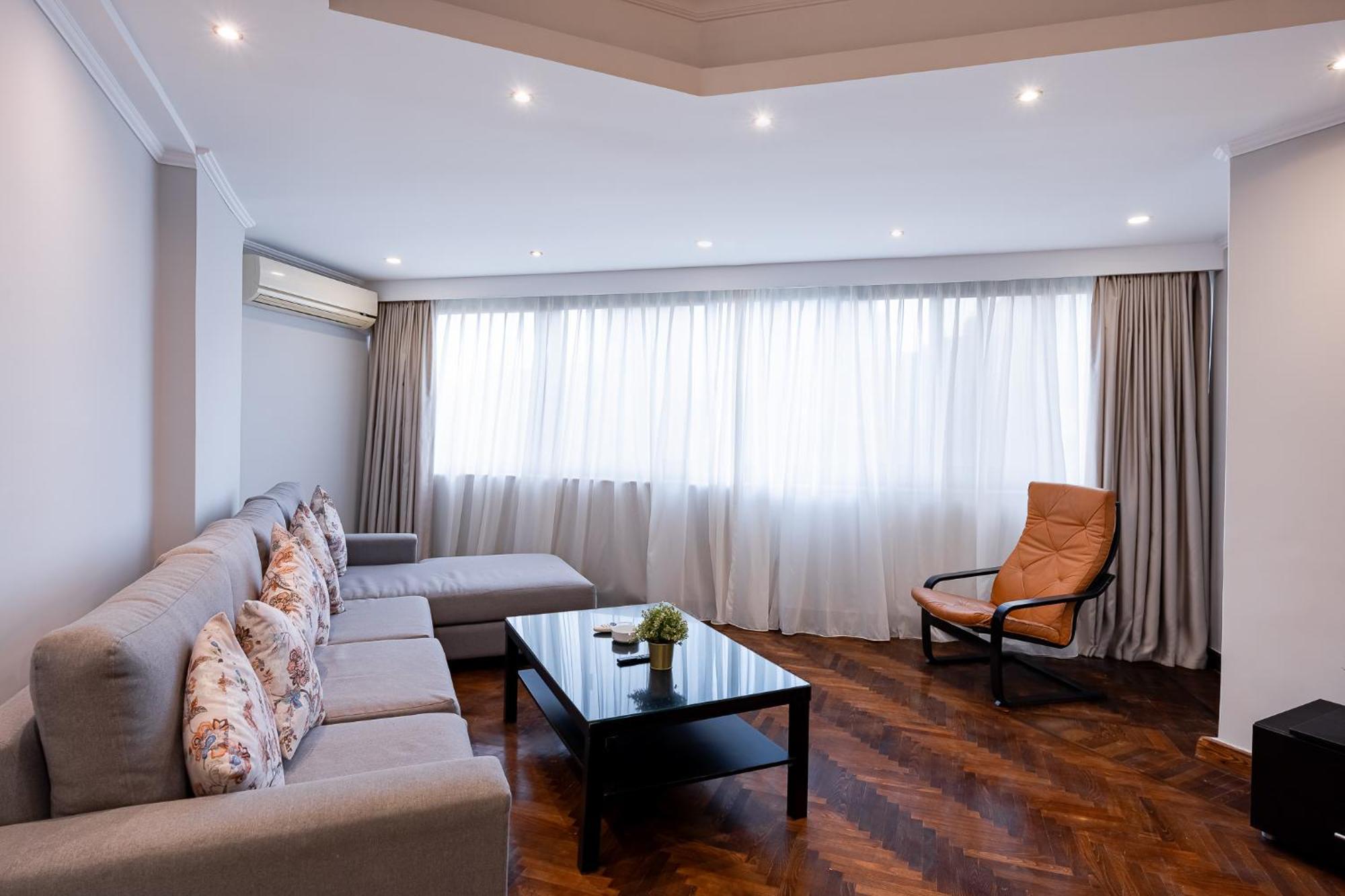 Brassbell L Zamalek L Om Kolthoom L Central Location Каїр Екстер'єр фото